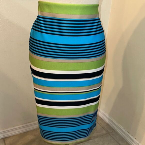 NYCC Striped Women's Skirt Size Medium - Picture 6 of 10